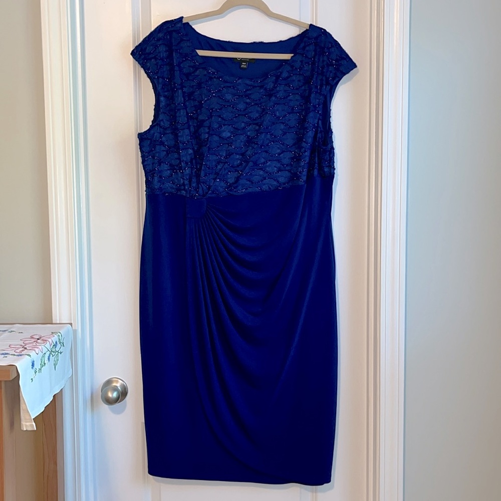 connected apparel Royal Blue Cap-Sleeve Sheath Dress